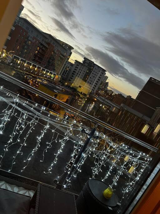 Leeds Clarence Dock 2 Bedroom Apt Экстерьер фото