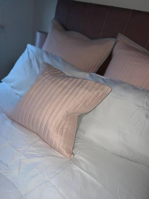 Leeds Clarence Dock 2 Bedroom Apt Экстерьер фото