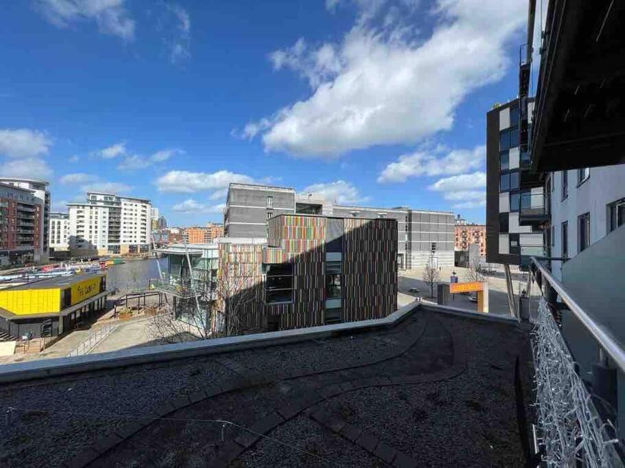 Leeds Clarence Dock 2 Bedroom Apt Экстерьер фото